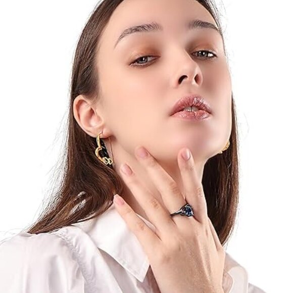 Heart Cubic Zirconia Promise Ring for Women - Sapphire Zirconia with Black Ring - Picture 4 of 5